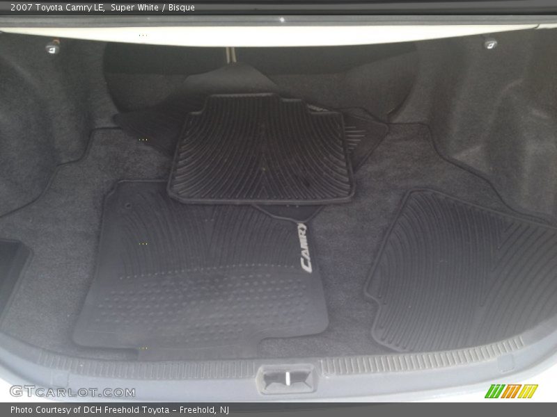 Super White / Bisque 2007 Toyota Camry LE