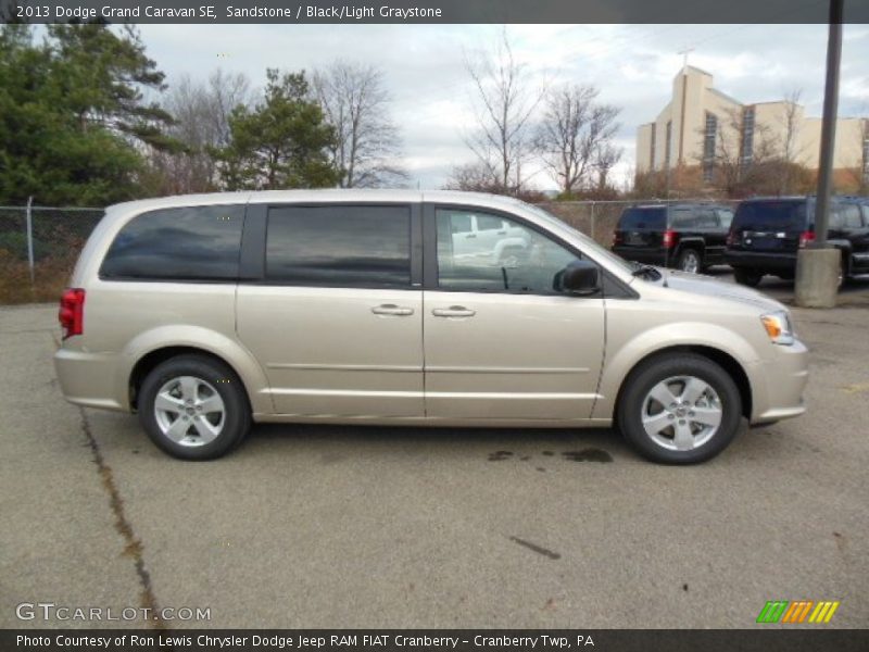 Sandstone / Black/Light Graystone 2013 Dodge Grand Caravan SE