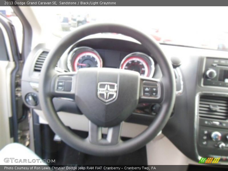 Sandstone / Black/Light Graystone 2013 Dodge Grand Caravan SE