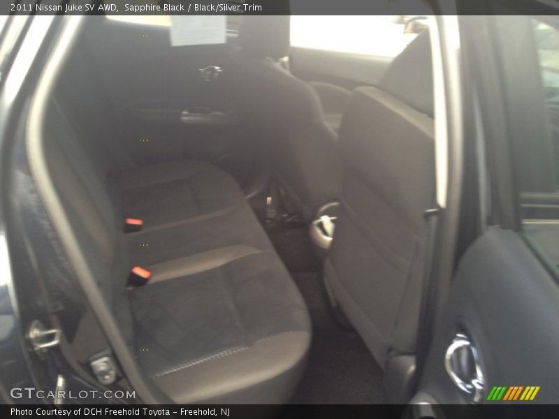 Sapphire Black / Black/Silver Trim 2011 Nissan Juke SV AWD