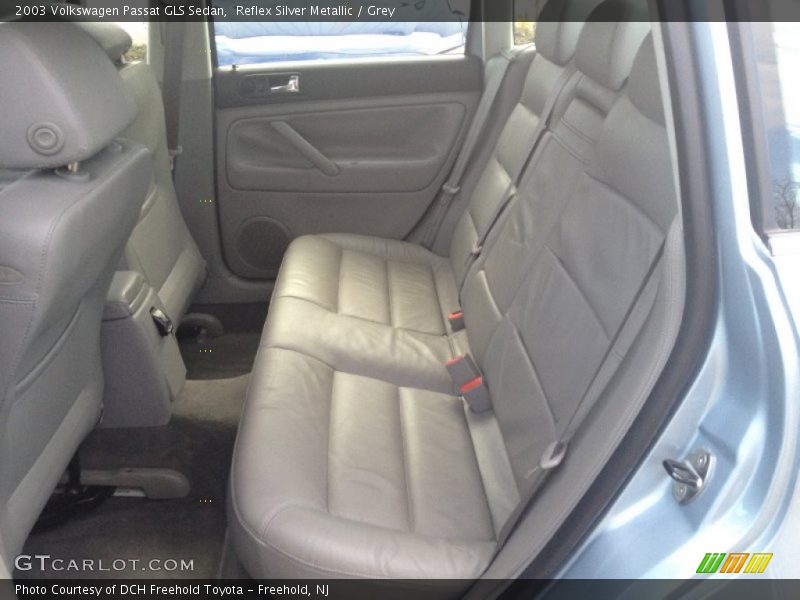 Reflex Silver Metallic / Grey 2003 Volkswagen Passat GLS Sedan