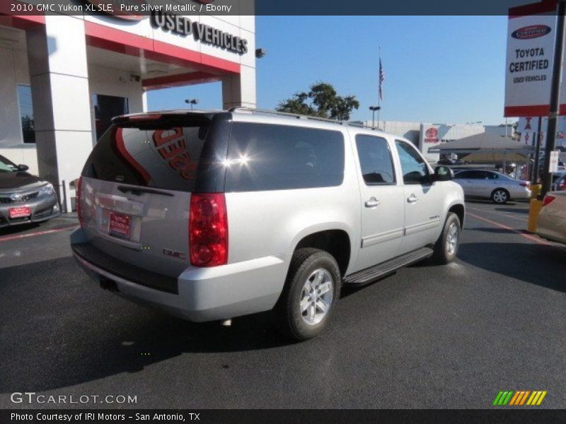 Pure Silver Metallic / Ebony 2010 GMC Yukon XL SLE