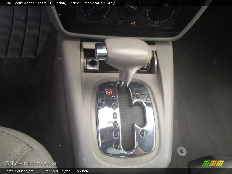 Reflex Silver Metallic / Grey 2003 Volkswagen Passat GLS Sedan