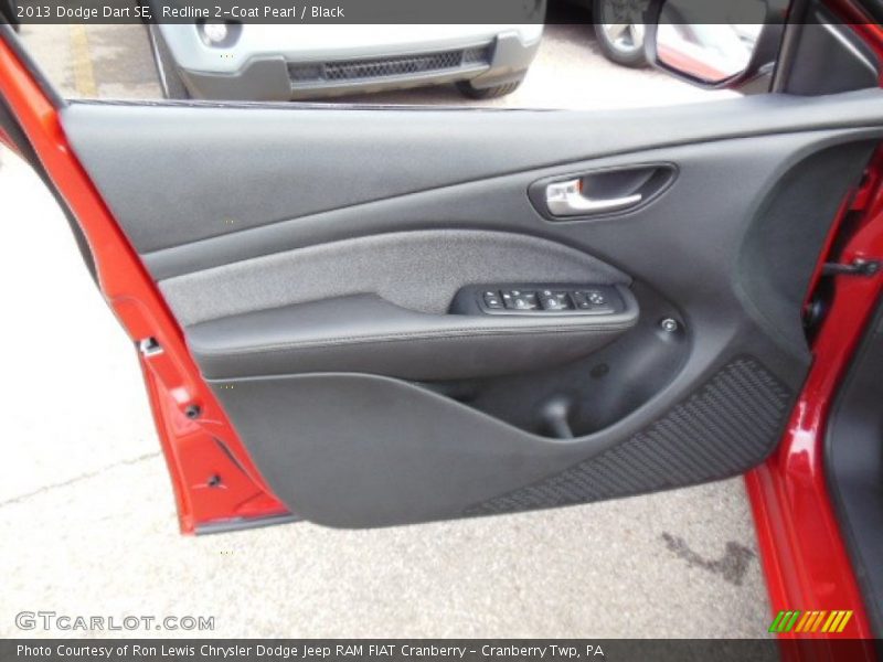 Redline 2-Coat Pearl / Black 2013 Dodge Dart SE