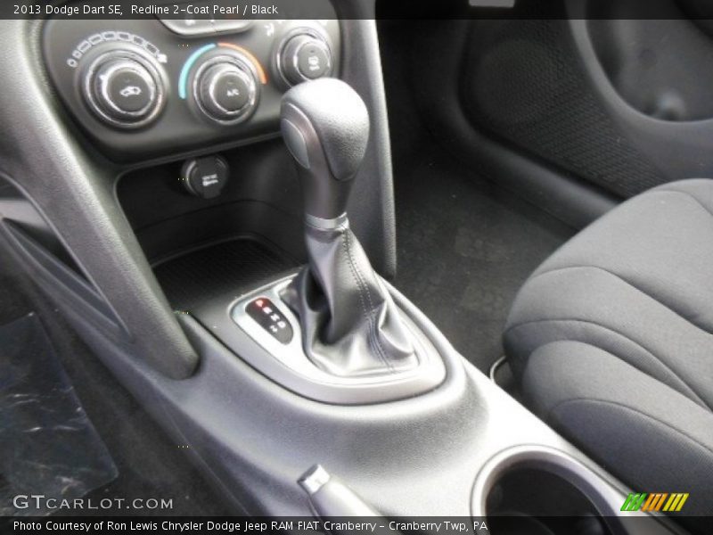 Redline 2-Coat Pearl / Black 2013 Dodge Dart SE