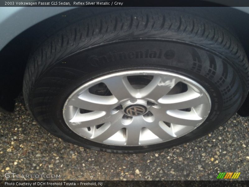 Reflex Silver Metallic / Grey 2003 Volkswagen Passat GLS Sedan