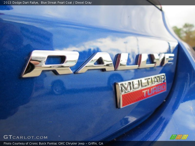 Blue Streak Pearl Coat / Diesel Gray 2013 Dodge Dart Rallye