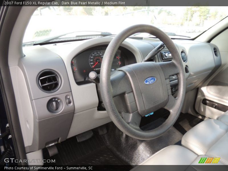 Dark Blue Pearl Metallic / Medium Flint 2007 Ford F150 XL Regular Cab
