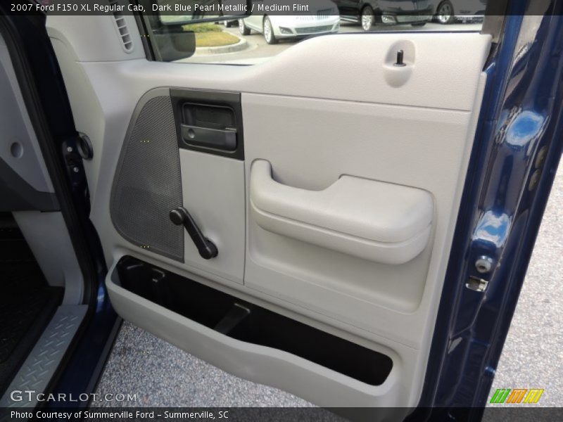 Dark Blue Pearl Metallic / Medium Flint 2007 Ford F150 XL Regular Cab