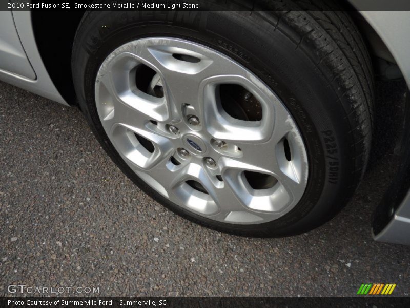 Smokestone Metallic / Medium Light Stone 2010 Ford Fusion SE