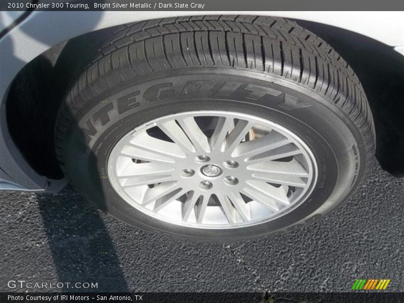 Bright Silver Metallic / Dark Slate Gray 2010 Chrysler 300 Touring
