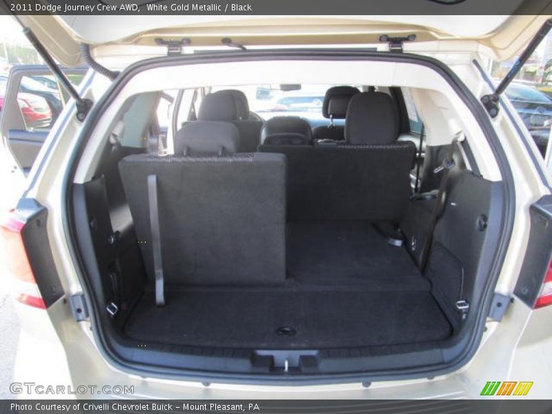  2011 Journey Crew AWD Trunk