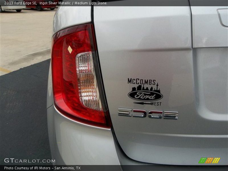 Ingot Silver Metallic / Medium Light Stone 2013 Ford Edge SE