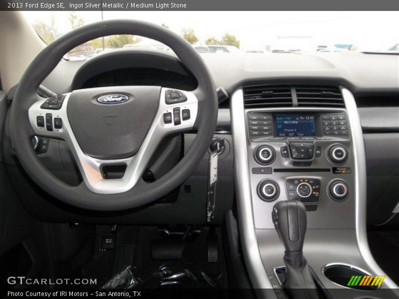 Ingot Silver Metallic / Medium Light Stone 2013 Ford Edge SE