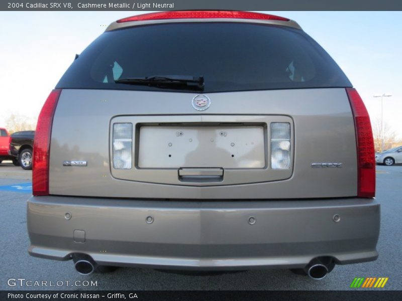 Cashmere Metallic / Light Neutral 2004 Cadillac SRX V8