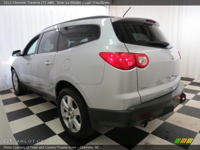  2011 Traverse LTZ AWD Silver Ice Metallic