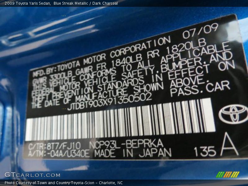 Blue Streak Metallic / Dark Charcoal 2009 Toyota Yaris Sedan