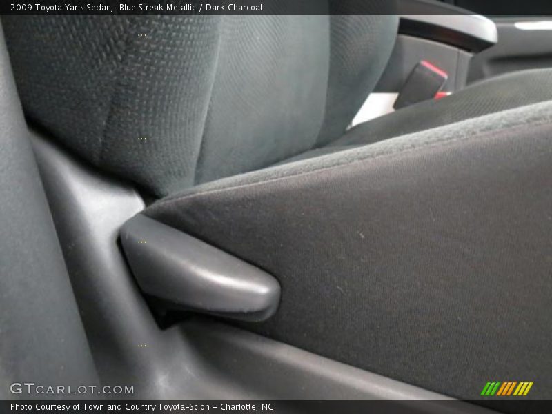 Blue Streak Metallic / Dark Charcoal 2009 Toyota Yaris Sedan