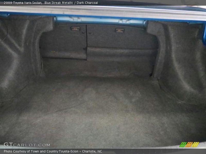 Blue Streak Metallic / Dark Charcoal 2009 Toyota Yaris Sedan