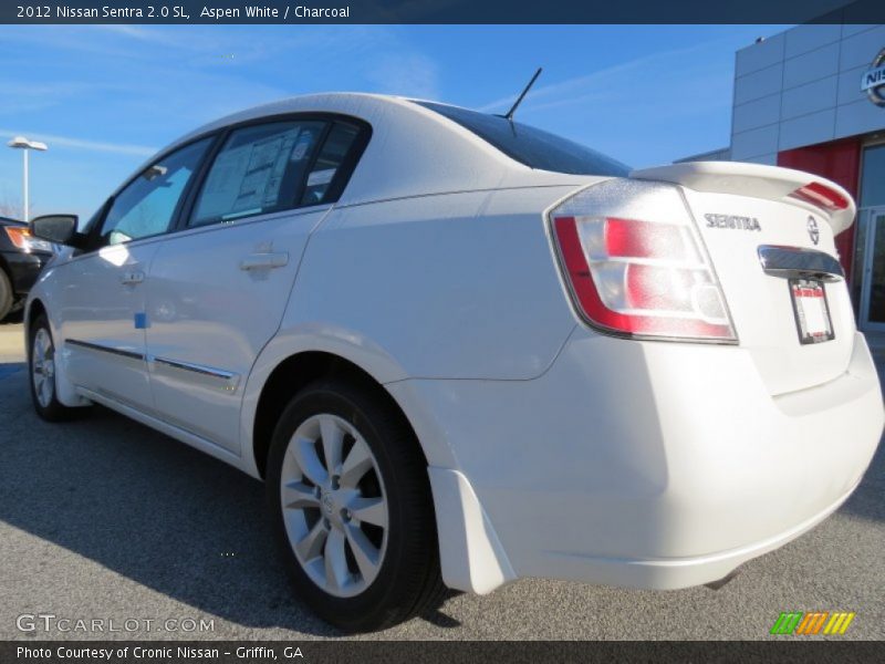 Aspen White / Charcoal 2012 Nissan Sentra 2.0 SL
