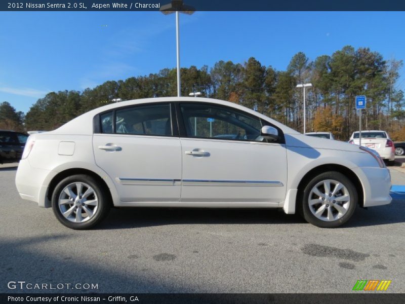 Aspen White / Charcoal 2012 Nissan Sentra 2.0 SL