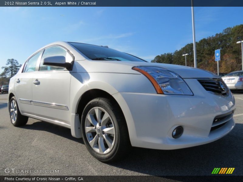 Aspen White / Charcoal 2012 Nissan Sentra 2.0 SL