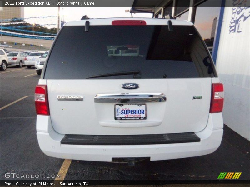 Oxford White / Camel 2012 Ford Expedition XLT