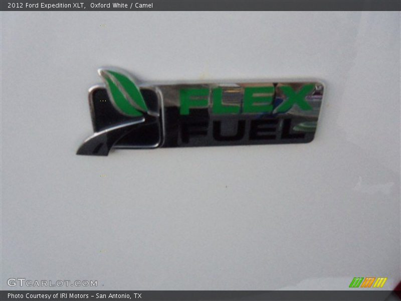 Oxford White / Camel 2012 Ford Expedition XLT