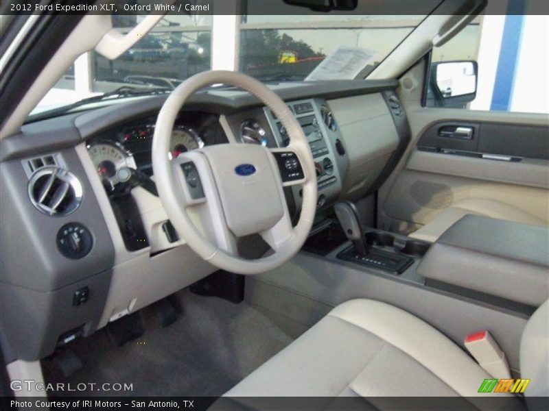 Oxford White / Camel 2012 Ford Expedition XLT