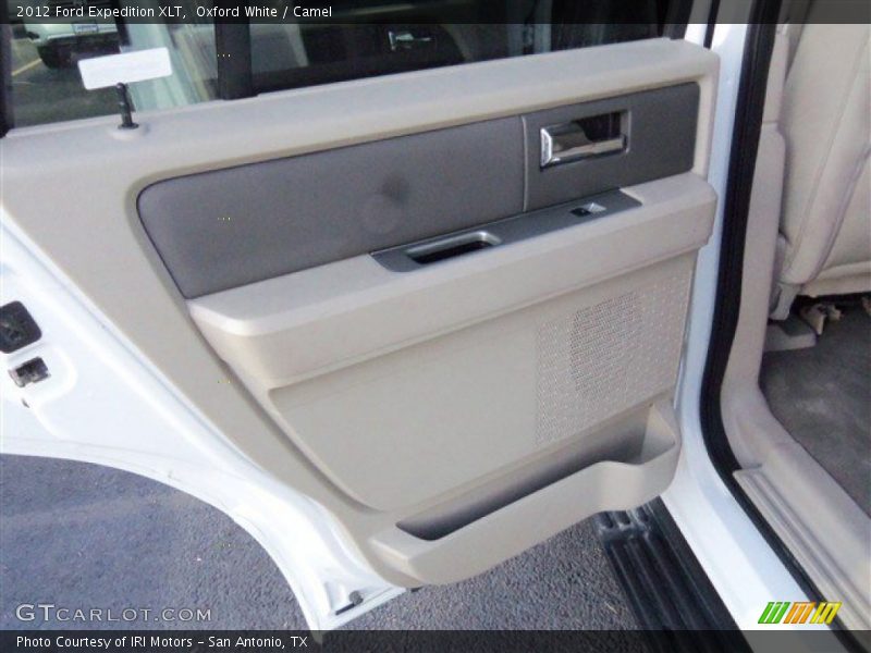 Oxford White / Camel 2012 Ford Expedition XLT
