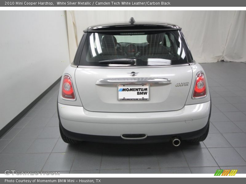 White Silver Metallic / Camden Tech White Leather/Carbon Black 2010 Mini Cooper Hardtop