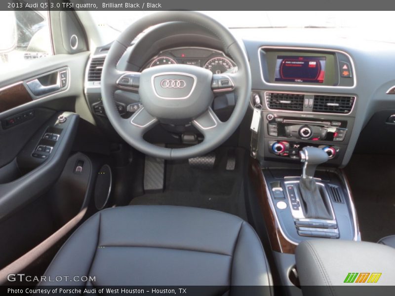 Dashboard of 2013 Q5 3.0 TFSI quattro