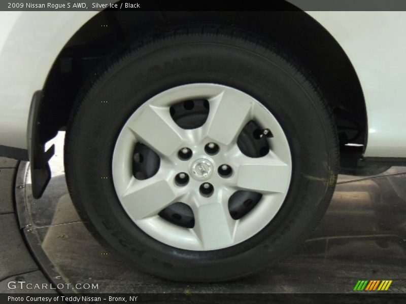 Silver Ice / Black 2009 Nissan Rogue S AWD