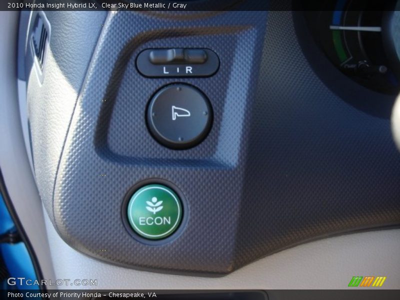 Controls of 2010 Insight Hybrid LX