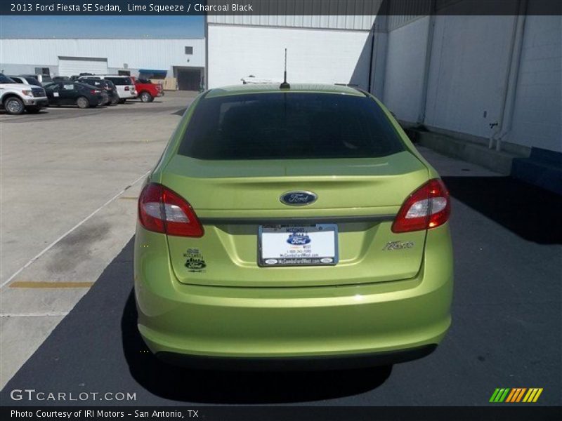 Lime Squeeze / Charcoal Black 2013 Ford Fiesta SE Sedan