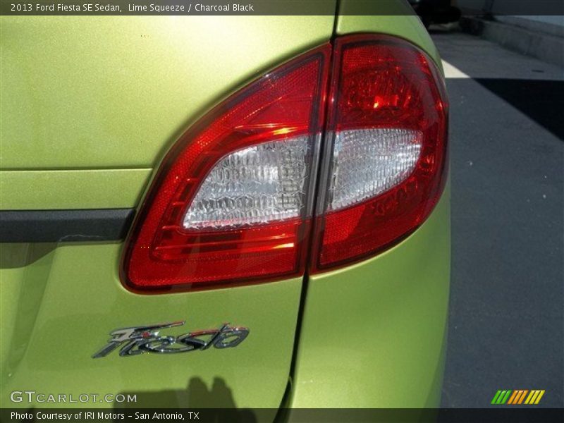 Lime Squeeze / Charcoal Black 2013 Ford Fiesta SE Sedan