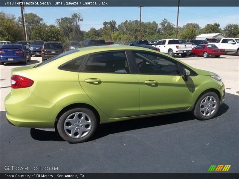 Lime Squeeze / Charcoal Black 2013 Ford Fiesta SE Sedan