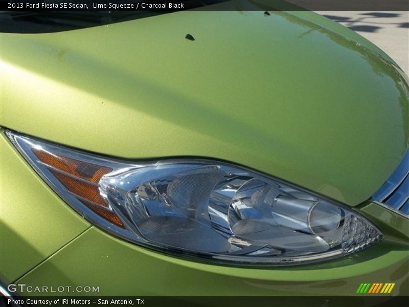 Lime Squeeze / Charcoal Black 2013 Ford Fiesta SE Sedan