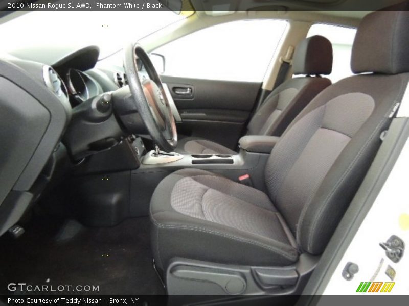 Phantom White / Black 2010 Nissan Rogue SL AWD