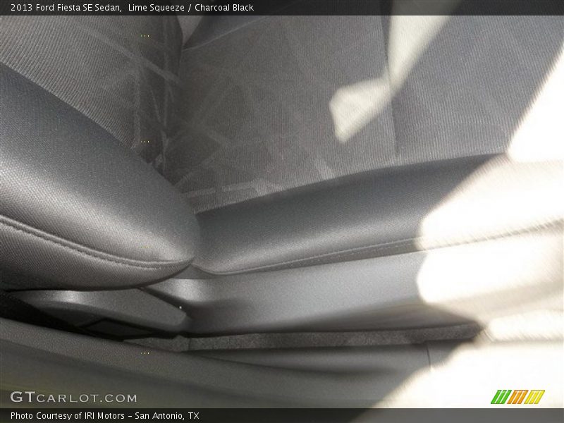 Lime Squeeze / Charcoal Black 2013 Ford Fiesta SE Sedan