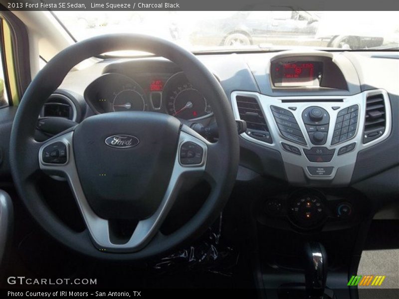 Lime Squeeze / Charcoal Black 2013 Ford Fiesta SE Sedan