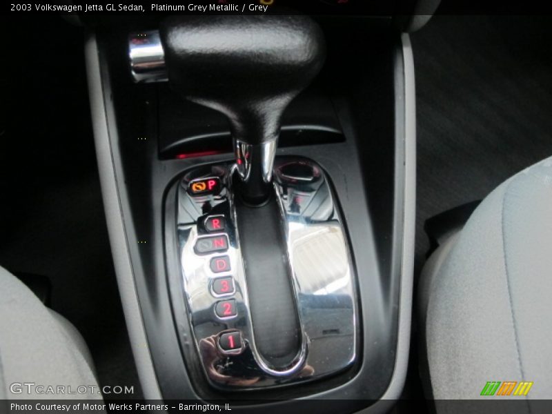 Platinum Grey Metallic / Grey 2003 Volkswagen Jetta GL Sedan