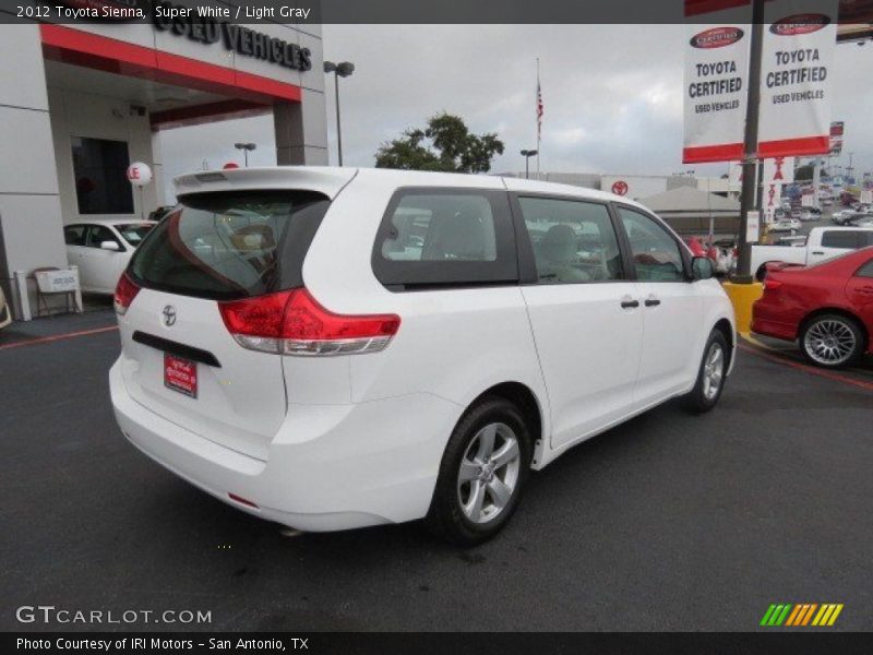 Super White / Light Gray 2012 Toyota Sienna
