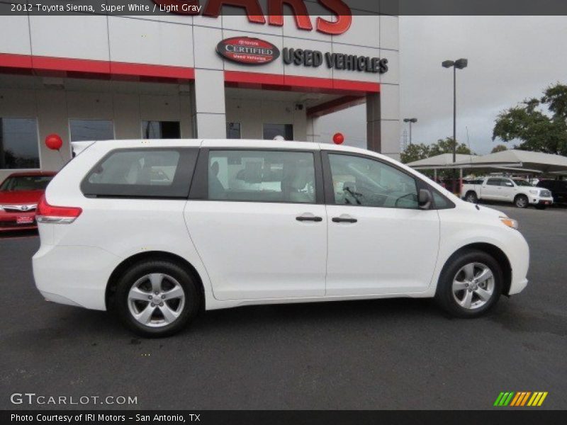 Super White / Light Gray 2012 Toyota Sienna