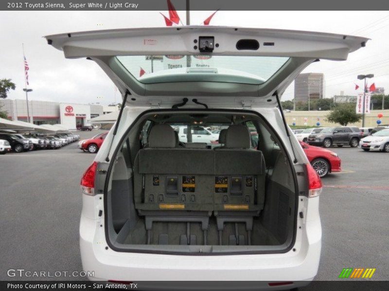 Super White / Light Gray 2012 Toyota Sienna