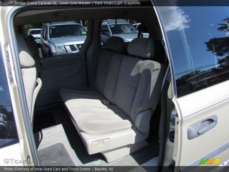 Linen Gold Metallic / Dark Khaki/Light Graystone 2005 Dodge Grand Caravan SE