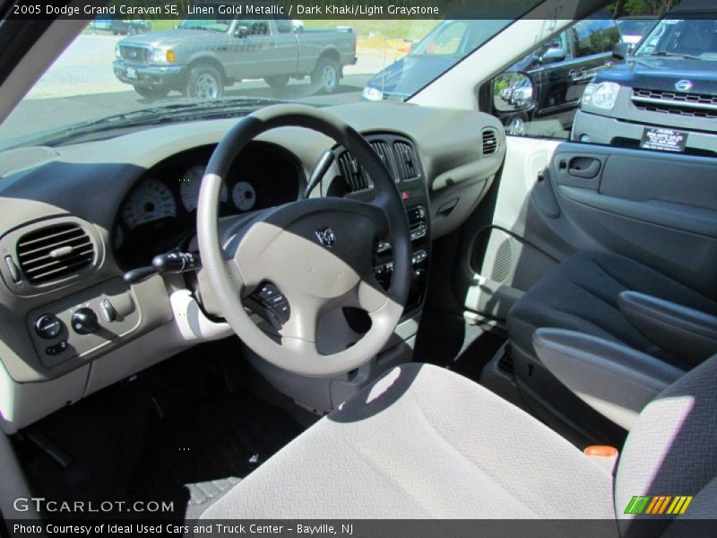 Linen Gold Metallic / Dark Khaki/Light Graystone 2005 Dodge Grand Caravan SE