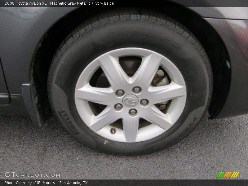 Magnetic Gray Metallic / Ivory Beige 2008 Toyota Avalon XL
