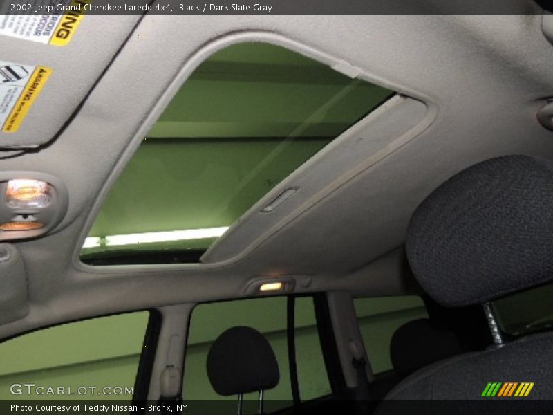 Black / Dark Slate Gray 2002 Jeep Grand Cherokee Laredo 4x4