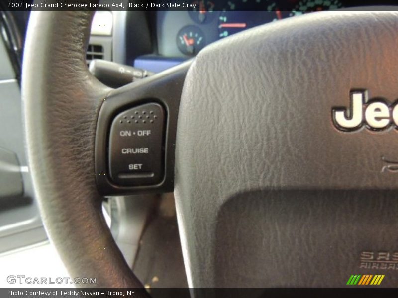 Black / Dark Slate Gray 2002 Jeep Grand Cherokee Laredo 4x4